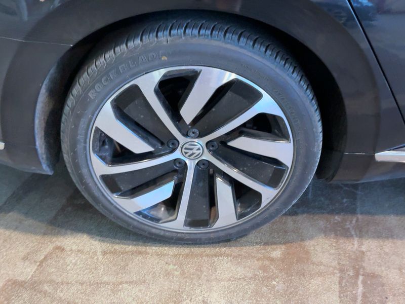 Volkswagen Arteon 2.0 TSI R-Line 2019 – снимка 9