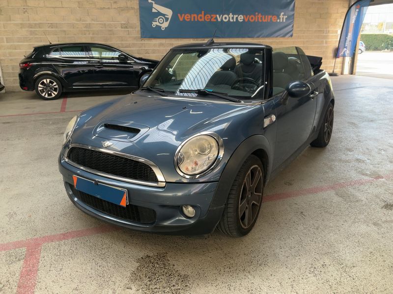 MINI Cabrio