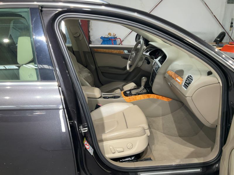 Audi A4 2.0 TFSI quattro Ambiente 2009 – снимка 16