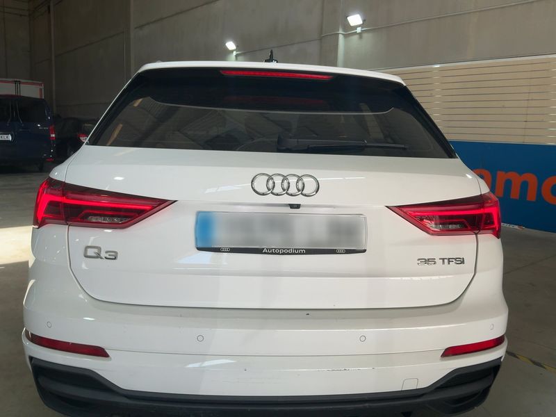 Audi Q3 35 TFSI S line — zdjęcie 5