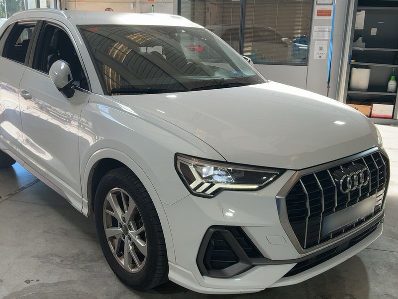 Audi Q3 35 TFSI S line — zdjęcie 8