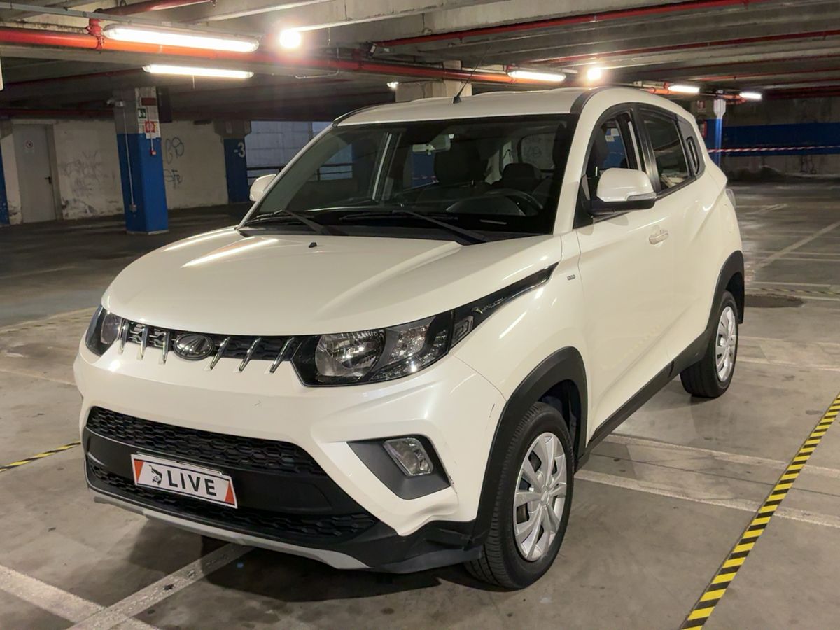 Mahindra KUV 2021