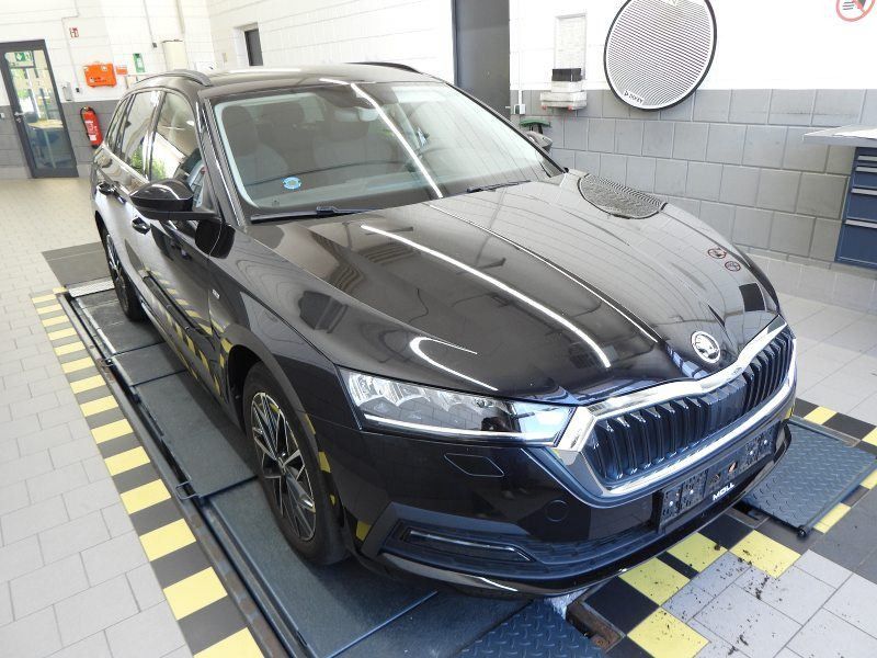 Skoda Octavia 1.5 TSI ACT e-TEC Clever