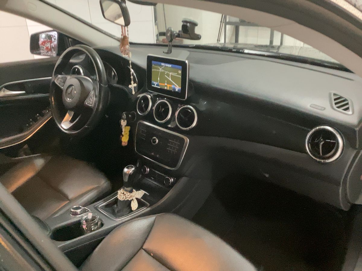 Mercedes-Benz CLA-Klasse 2015 — photo 18