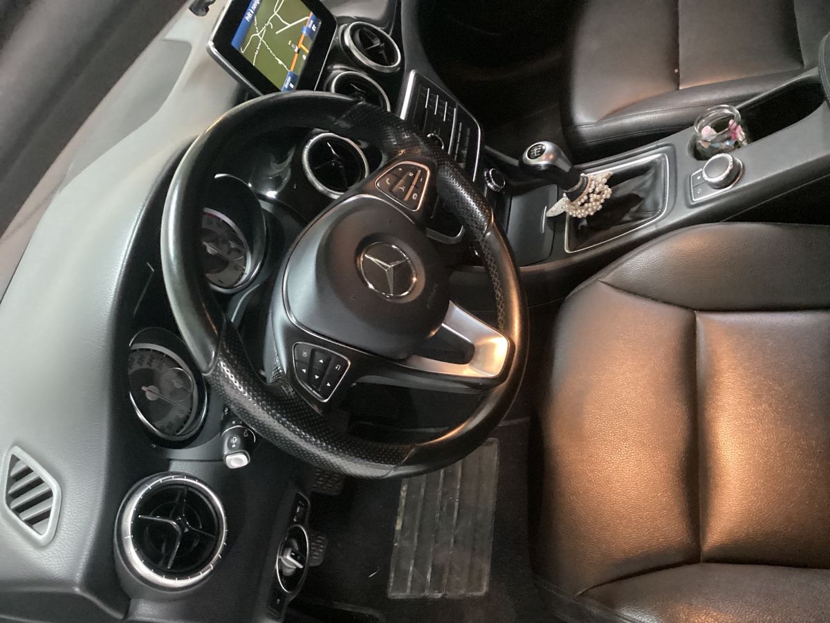 Mercedes-Benz CLA-Klasse 2015 — photo 29