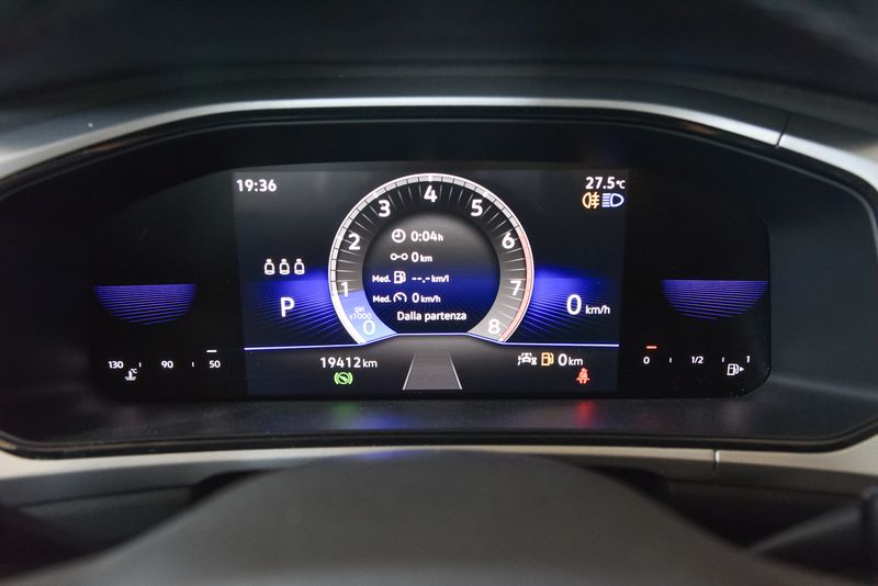 Volkswagen T-Roc 1.5 TSI ACT Life — zdjęcie 12
