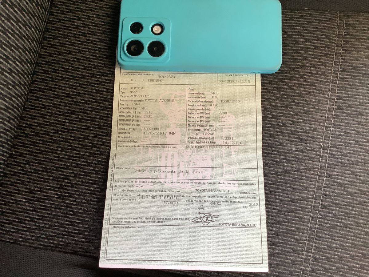 Toyota Avensis 2.2 D-4D Advance