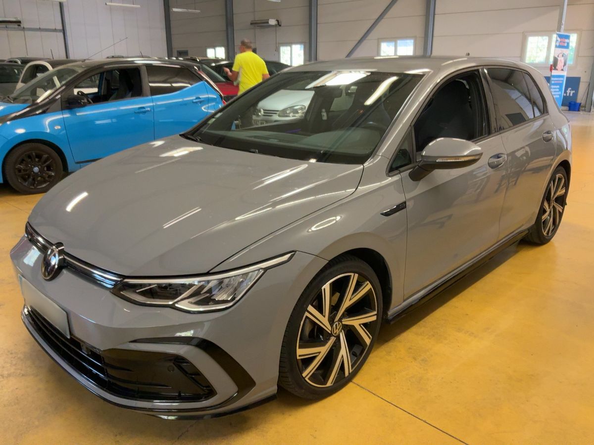Volkswagen Golf 2021