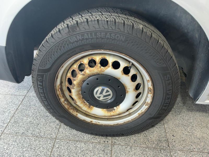 Volkswagen T5 Transporter 2.0 TDI Kasten 2014 – снимка 9