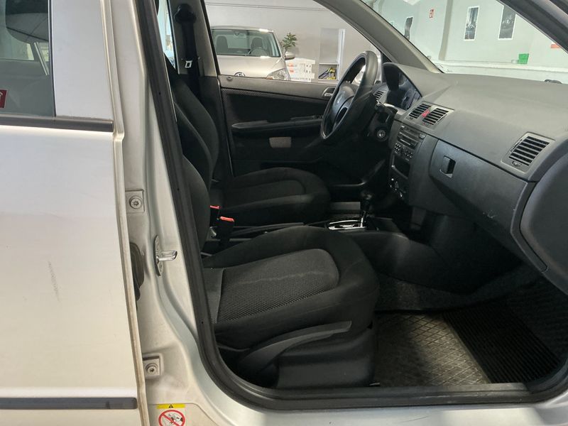 Skoda Fabia 1.4 Ambiente 2007 – снимка 3