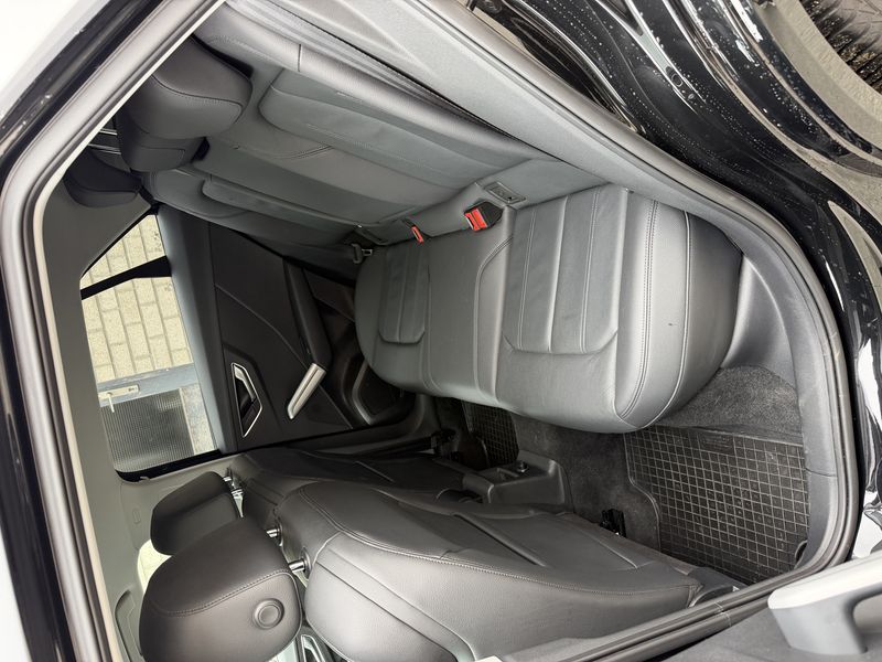 Audi Q2 35 TFSI S line — zdjęcie 14