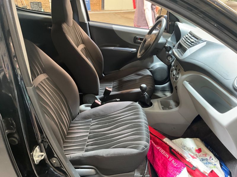 Nissan Pixo 1.0 Visia — zdjęcie 3