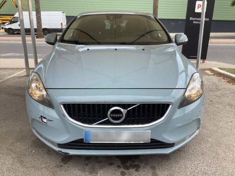Volvo V40 2.0 D2 Kinetic — zdjęcie 9
