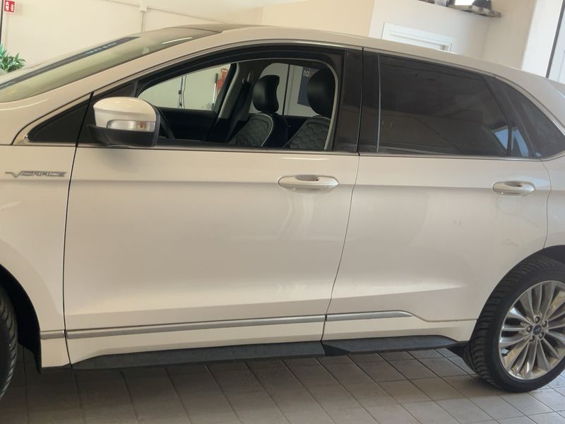 Ford Edge 2.0 TDCi EcoBlue Bi-Turbo Vignale 4x4 — zdjęcie 4