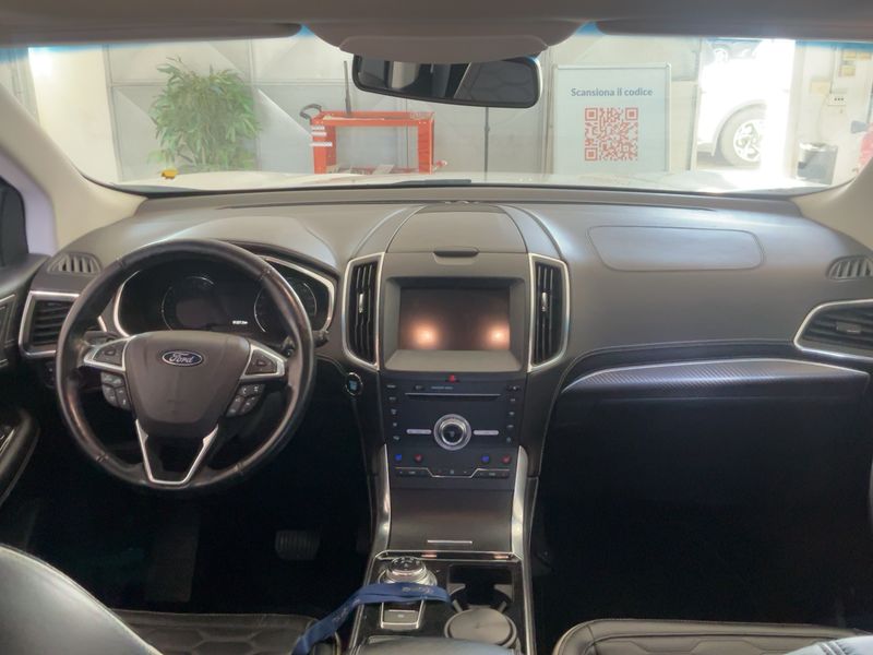 Ford Edge 2.0 TDCi EcoBlue Bi-Turbo Vignale 4x4 — zdjęcie 12