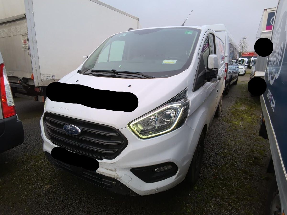 Ford Transit 2022 — photo 1