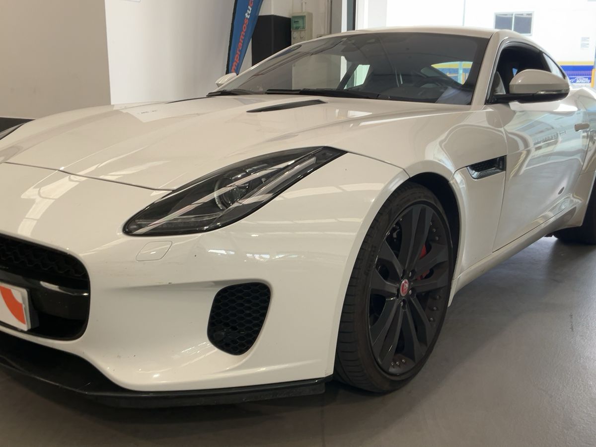 Jaguar F-TYPE 30t