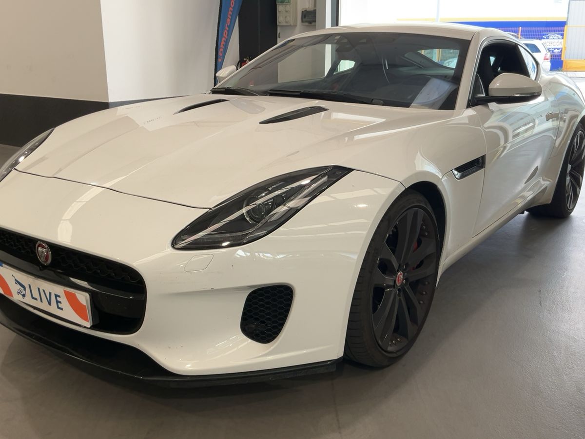 Jaguar F-TYPE 30t