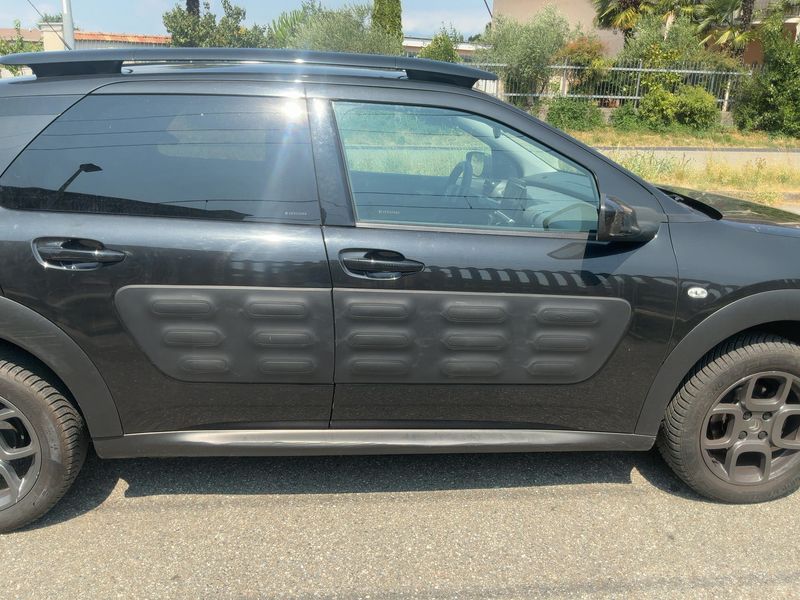 Citroen C4 Cactus 1.6 Blue-HDi Shine — zdjęcie 7