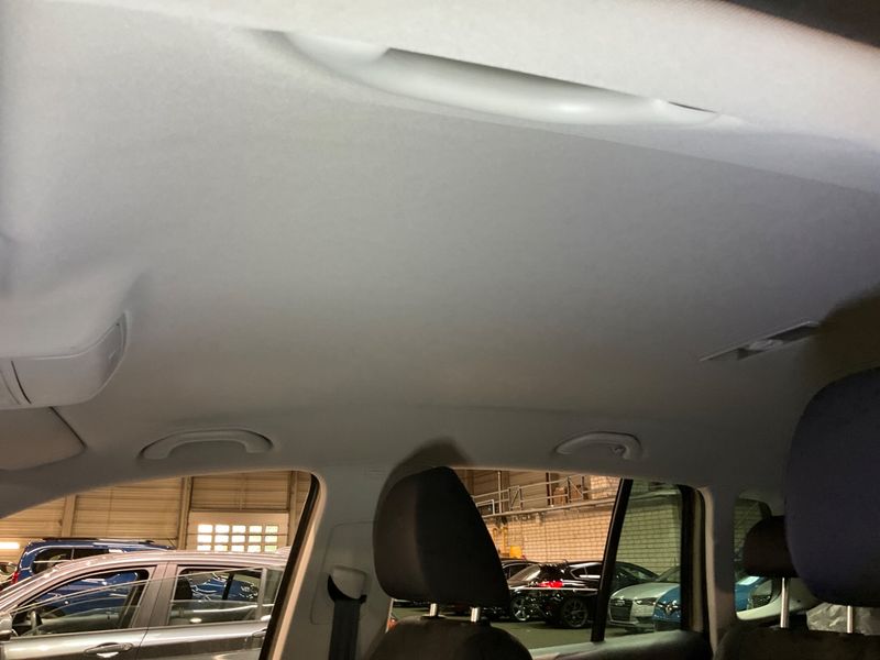 Volkswagen Tiguan 2.0 TDI Track & Style 4Motion 2011 – снимка 27