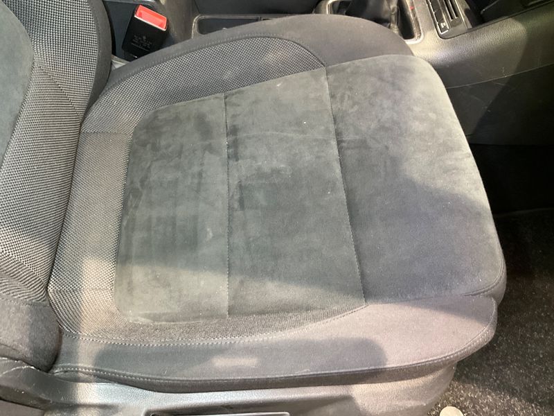Volkswagen Tiguan 2.0 TDI Track & Style 4Motion 2011 – снимка 31