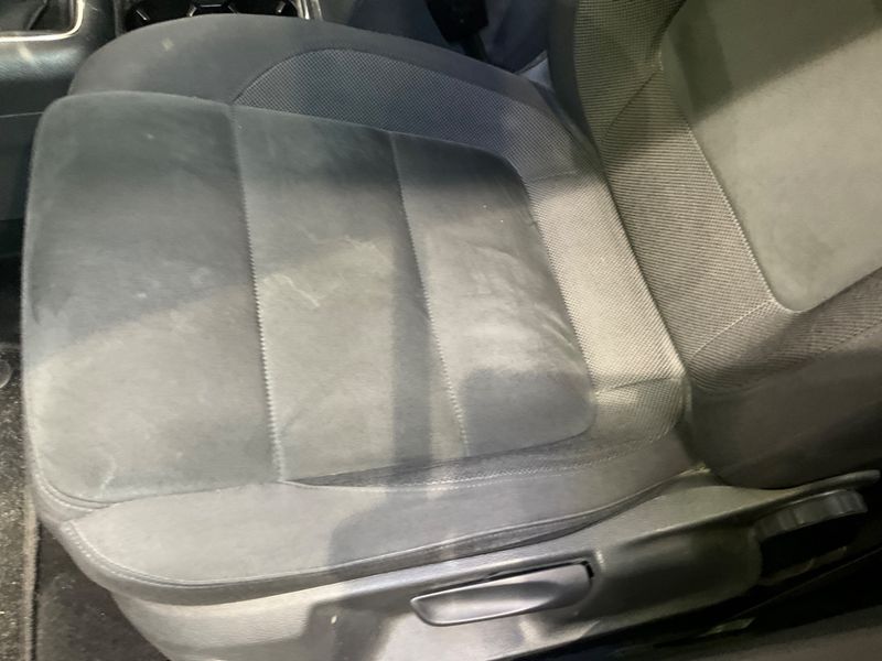 Volkswagen Tiguan 2.0 TDI Track & Style 4Motion 2011 – снимка 26