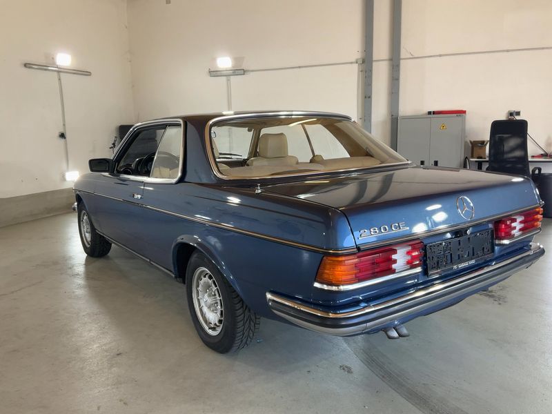 Mercedes-Benz 123 CE 280 — zdjęcie 3