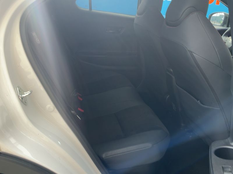 Toyota C-HR 2.0 Hybrid GR Sport Premiere AWD — zdjęcie 14