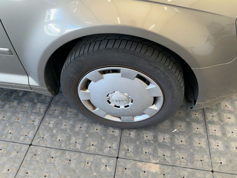 Audi A3 Sportback 1.6 Attraction 2008 – снимка 11