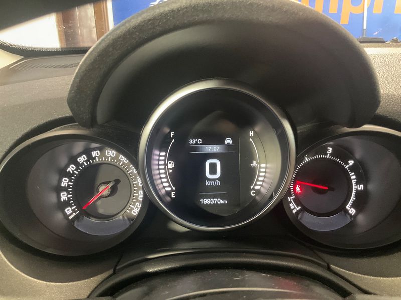 Fiat 500X 1.6 JTDM Cross — zdjęcie 13
