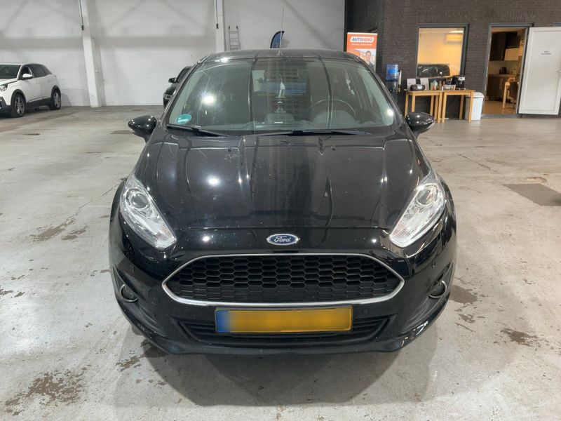 Ford Fiesta 1.0 Trend — zdjęcie 9