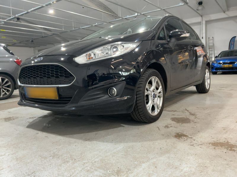 Ford Fiesta 1.0 Trend — zdjęcie 2