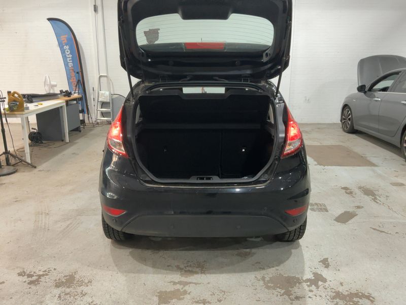 Ford Fiesta 1.0 Trend — zdjęcie 10