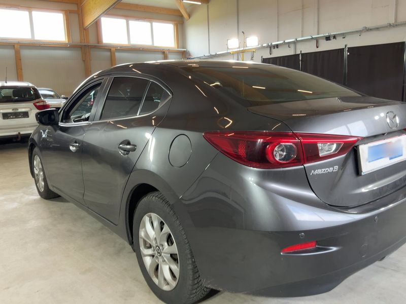 Mazda 3 2.2 Turbodiesel Revolution 2017 – снимка 6