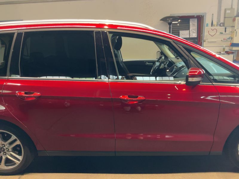 Ford Galaxy 2.0 TDCi EcoBlue Titanium — zdjęcie 7