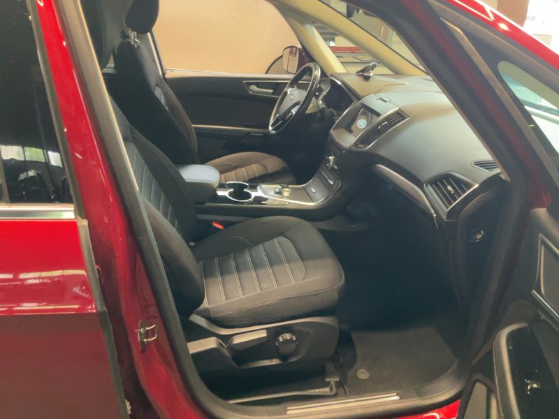Ford Galaxy 2.0 TDCi EcoBlue Titanium — zdjęcie 11