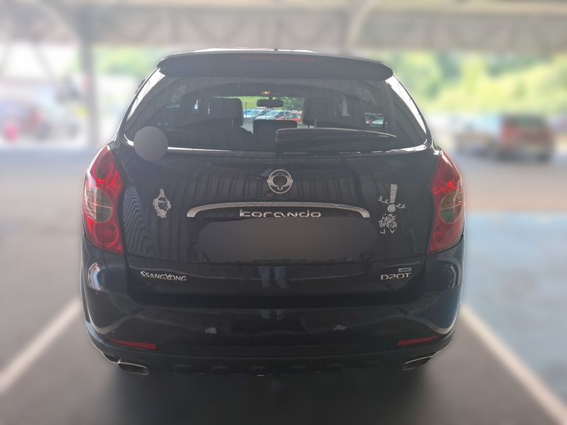 Ssangyong Korando 2.0 TD Sapphire 4x4 — zdjęcie 4