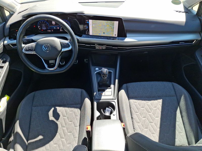 Volkswagen Golf VIII 1.5 TSI ACT Move — zdjęcie 10