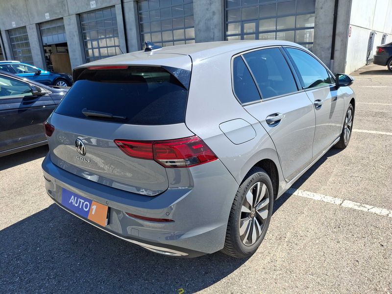 Volkswagen Golf VIII 1.5 TSI ACT Move — zdjęcie 5