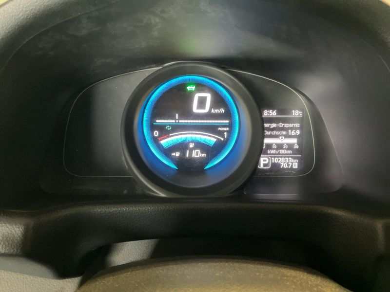 Nissan NV200 Evalia electric drive 80 kW E- Evalia Tekna — zdjęcie 13