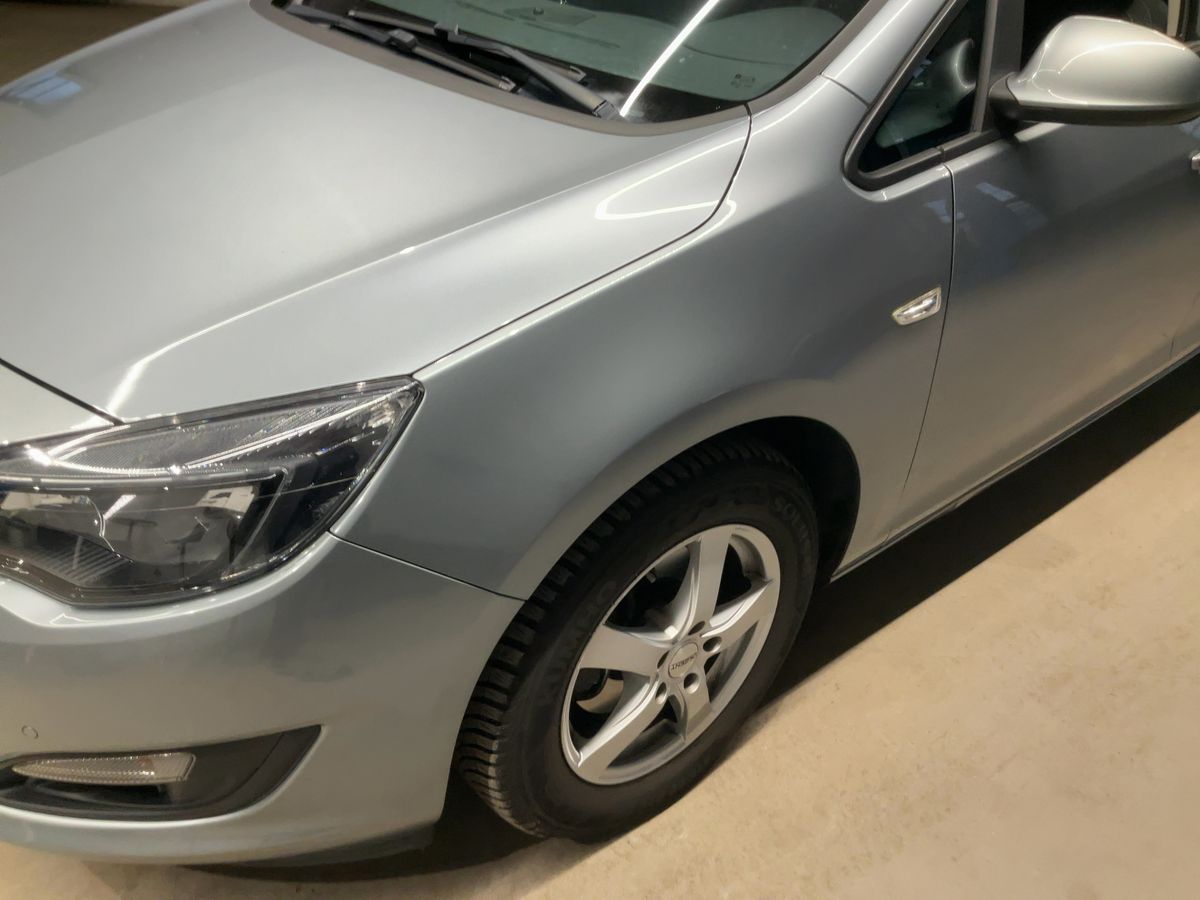 Opel Astra 1.6 CDTI DPF Edition