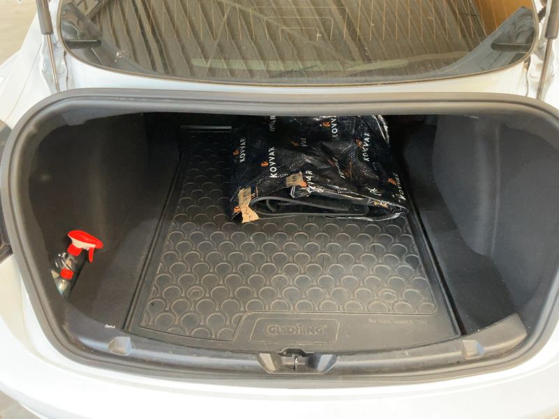 Tesla Model 3 Long Range Dual Long Range Dual AWD — zdjęcie 10