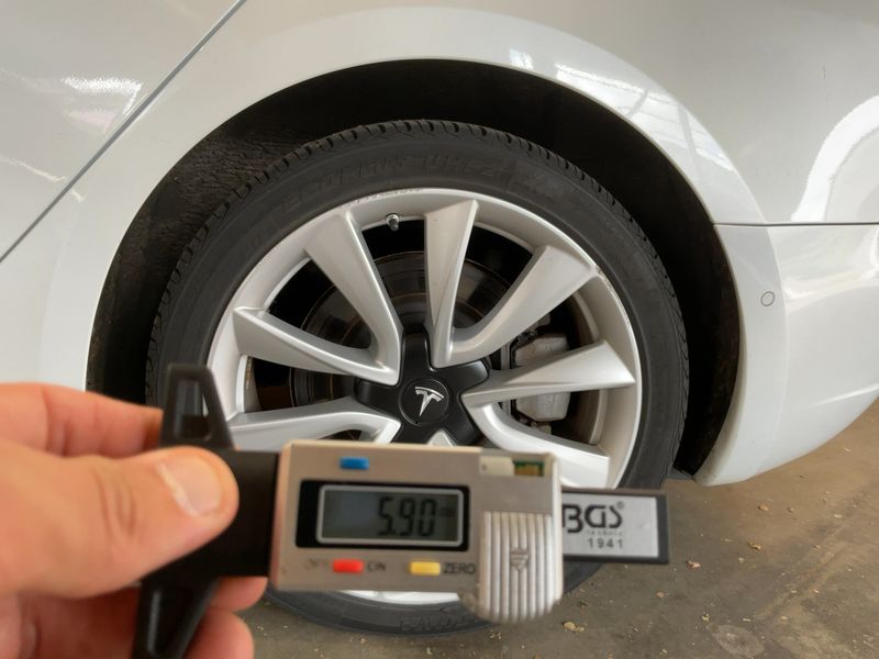 Tesla Model 3 Long Range Dual Long Range Dual AWD 2020 – снимка 5