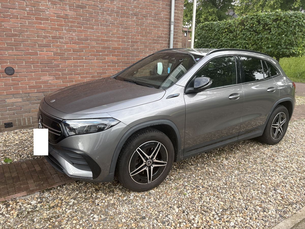 Mercedes-Benz EQA 2021