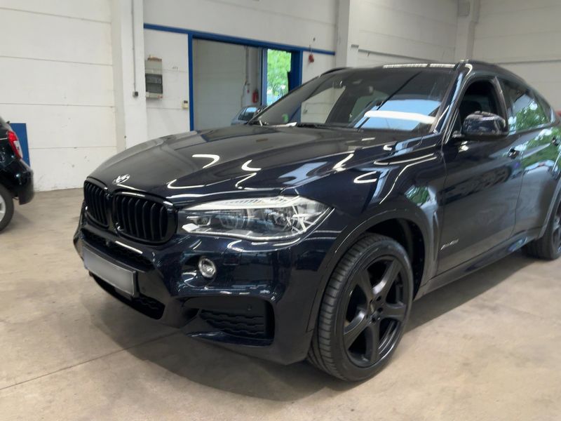 BMW X6 xDrive 40d — zdjęcie 2