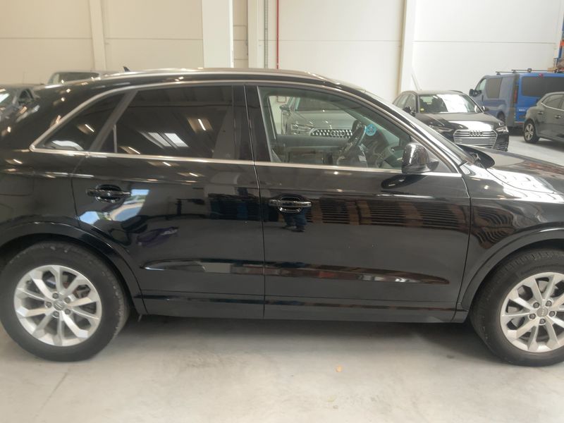 Audi Q3 1.4 TFSI ACT Design — zdjęcie 7