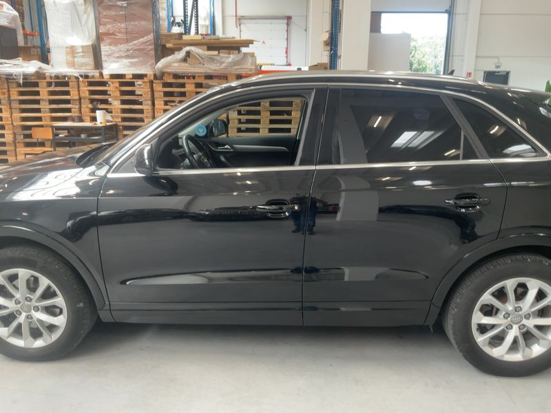 Audi Q3 1.4 TFSI ACT Design — zdjęcie 4
