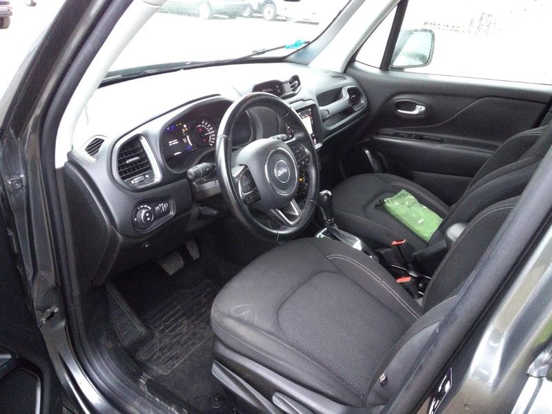 Jeep Renegade 1.3 T4 4xe Plug-in Hybrid Limited — zdjęcie 10