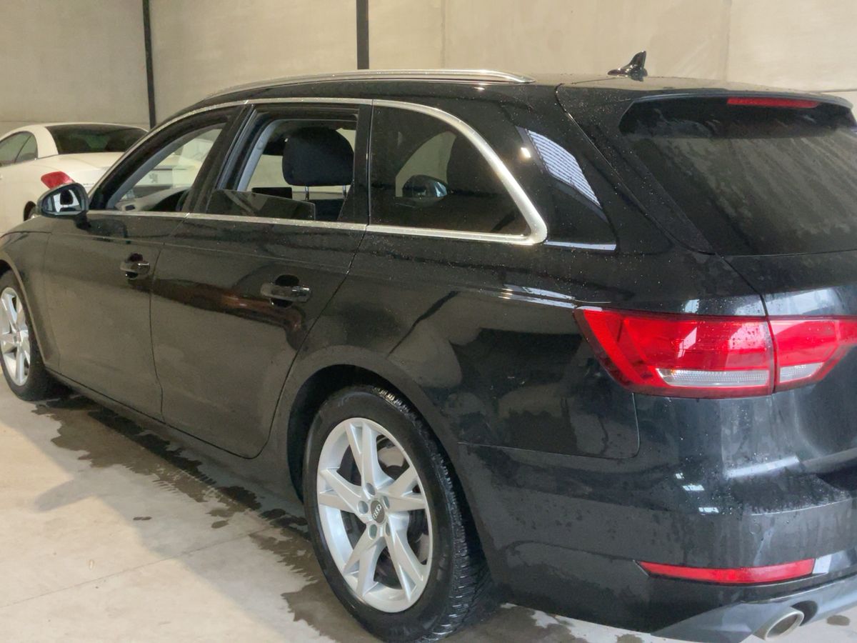 Audi A4 2017 — photo 7