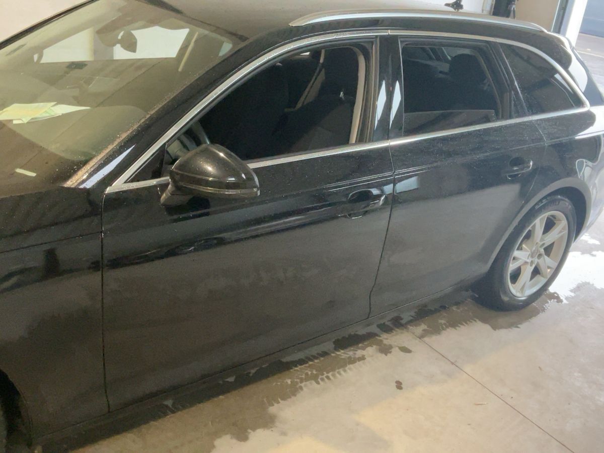 Audi A4 2017 — photo 5
